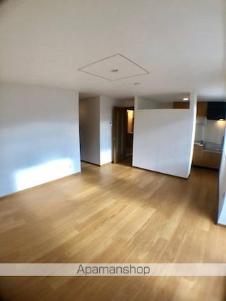 ロイヤル　ストーンⅡ[2LDK/63.87m2]のリビング・居間