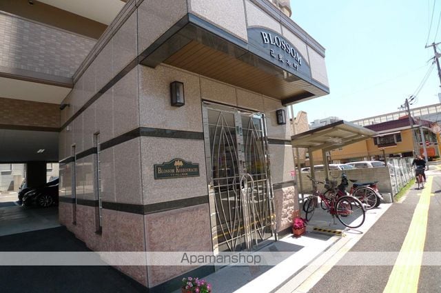 ブラッサム己斐本町の玄関写真