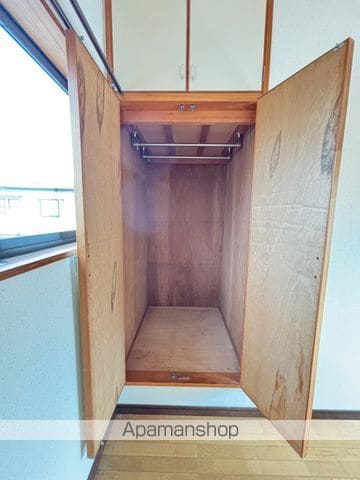 丸亀市土器町西7丁目戸建の内装写真