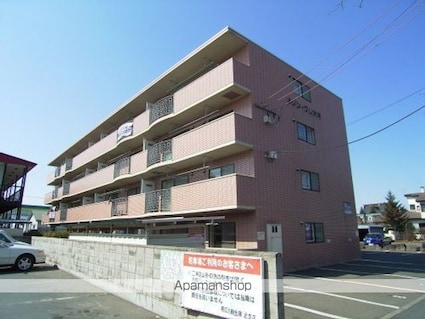 メゾンクリオネ[3LDK/70.38m2]の外観1