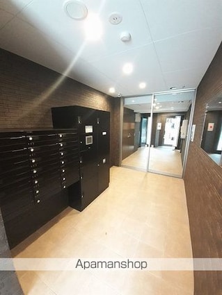 アン　ノ　アン　グランデ[1LDK/35.53m2]のエントランス1