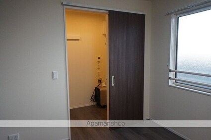 サンプラス[2LDK/55.28m2]の収納