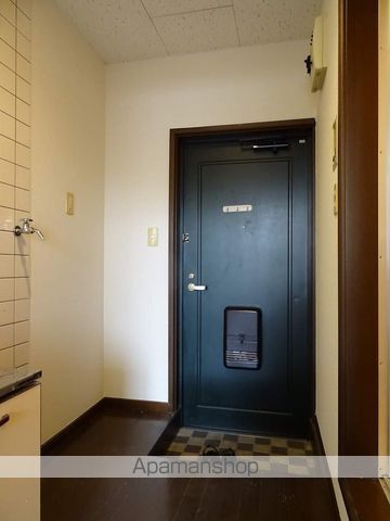 ホワイトキャッスル遠見塚7番館の内装写真