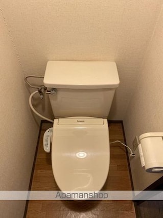 サーパス桜町[4LDK/82.73m2]のトイレ