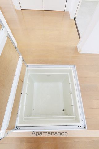 シャーメゾン霧ケ峰 A棟の内装写真