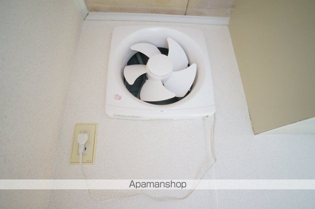 ホームズ飛鳥の玄関写真