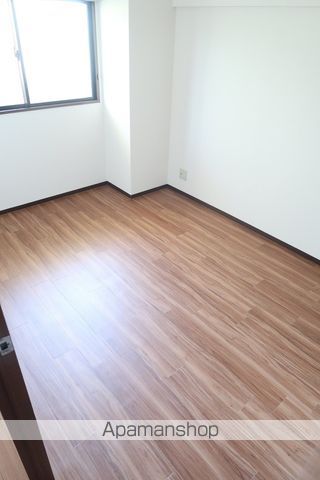 ブルッシュ フィールドの内装写真