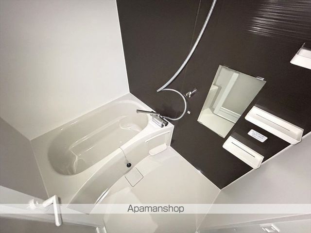 クレストの内装写真