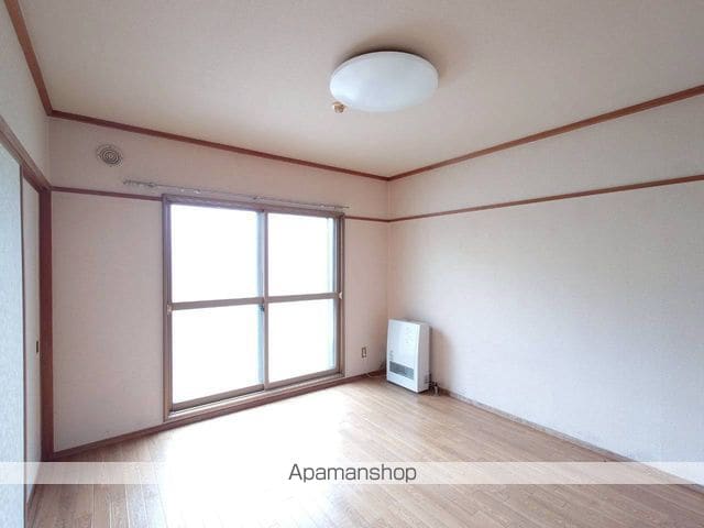 空とこもれ陽のギャルデの内装写真