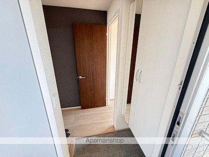 プレミアムⅩⅠ・ⅩⅡ番館　Ｂ棟[1LDK/45.84m2]の玄関