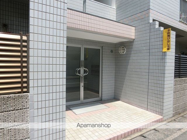 ジュネス南庄の玄関写真