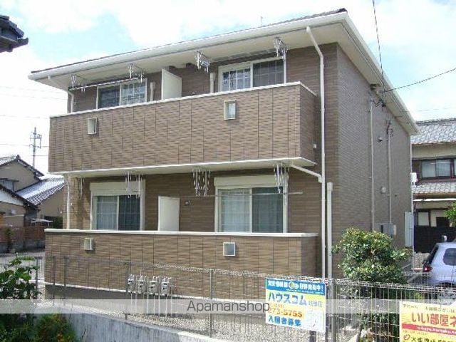 トゥインクルの外観写真