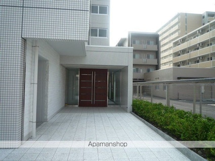 滋賀県草津市野路東６丁目[1DK/30.55m2]の外観3