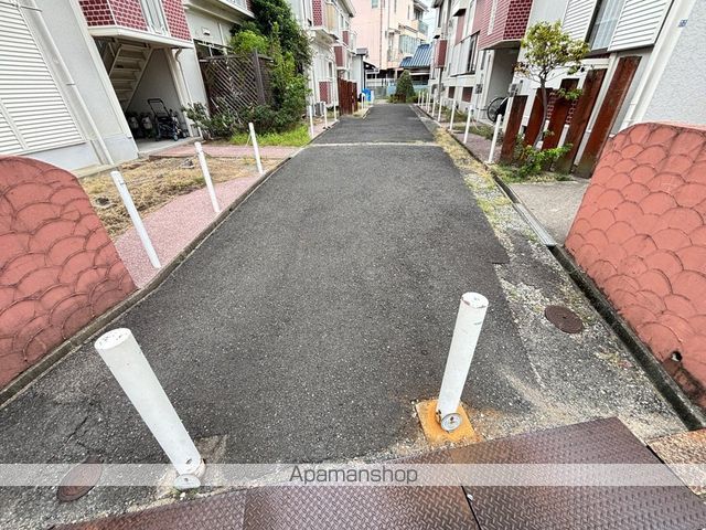 石橋ハイツの玄関写真