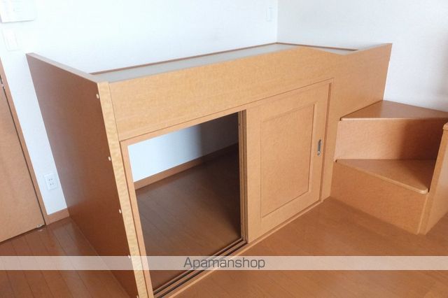 レオパレスフラワーヒル花山の内装写真