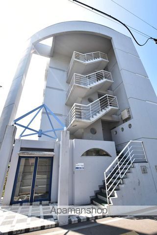 WING WALLの外観写真
