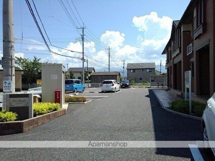 ワン　ブライト[2LDK/53.22m2]の駐車場