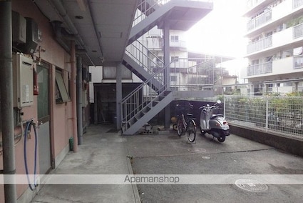 山崎マンション[2LDK/42.9m2]の共用部2