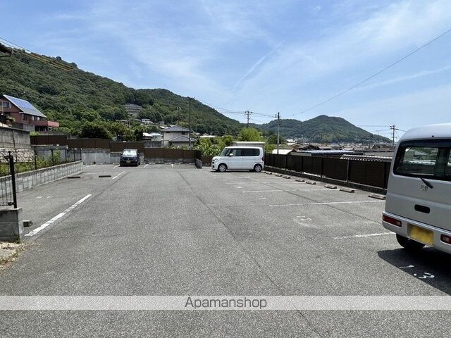 レオネクストプリマヴェーラ児島[1K/28.02m2]の駐車場