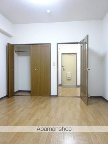 ロイヤルハイツ苅田の内装写真
