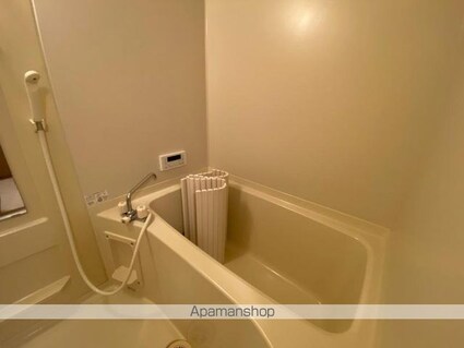 ＦｒｕｉｔｆｕｌＡ・Ｂ棟[2LDK/56.85m2]のバス