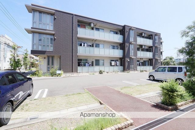 シャーメゾンガーデン福島 Bの外観写真