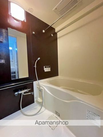 チェルトヴィータの内装写真