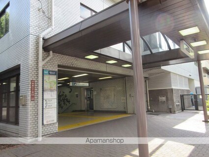 シーアイマンション新中野[1R/21.24m2]の周辺2