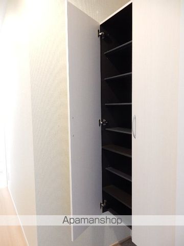 レグルス アルファの内装写真