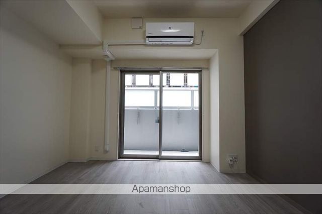 AVANTIの内装写真