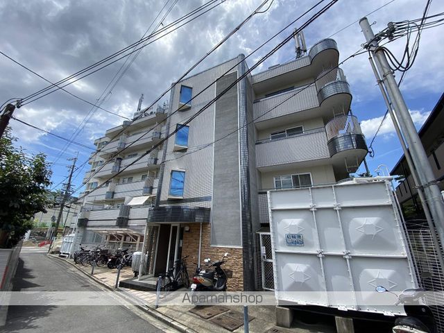 ロータリーマンション村野B棟の外観写真