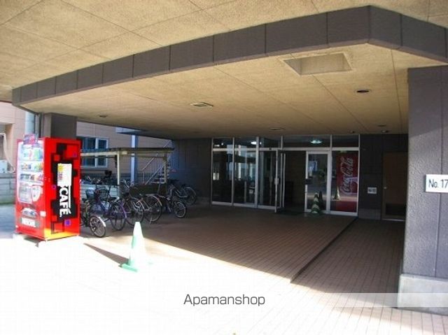 グランドパレス啓明の玄関写真