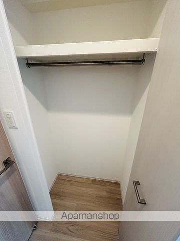 ESLEAD大阪 EAST EDGEの内装写真