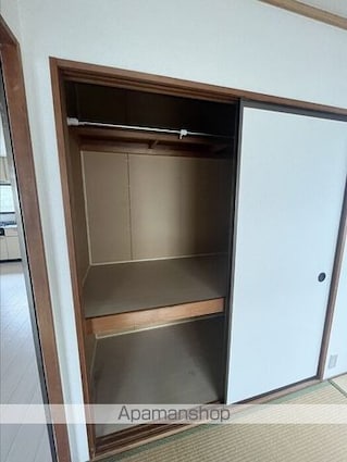 ファミール三好　Ｂ棟[3DK/52.32m2]の収納