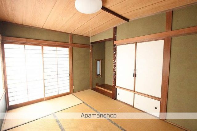 晴海町借家の内装写真