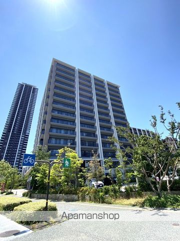 【福岡市東区香椎照葉のマンションの外観3】