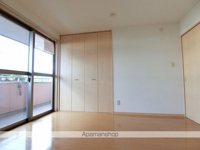 CREST TENMAの内装写真