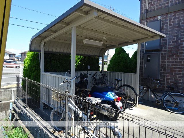アジュールAの外観写真
