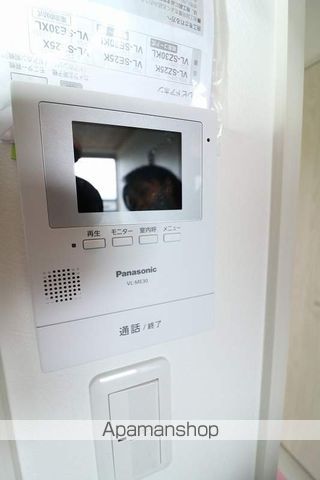 ロータスの内装写真