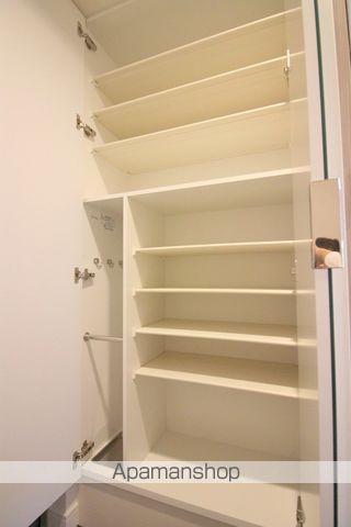 プレサンス谷町九丁目DESEOの内装写真