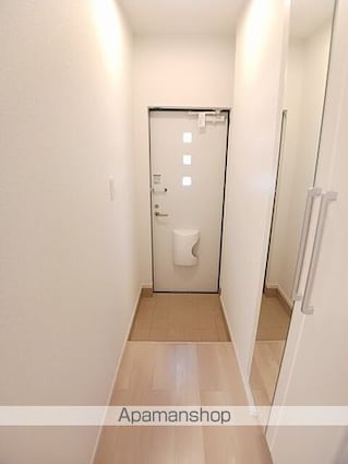 ビオルネ[1LDK/43.61m2]の玄関