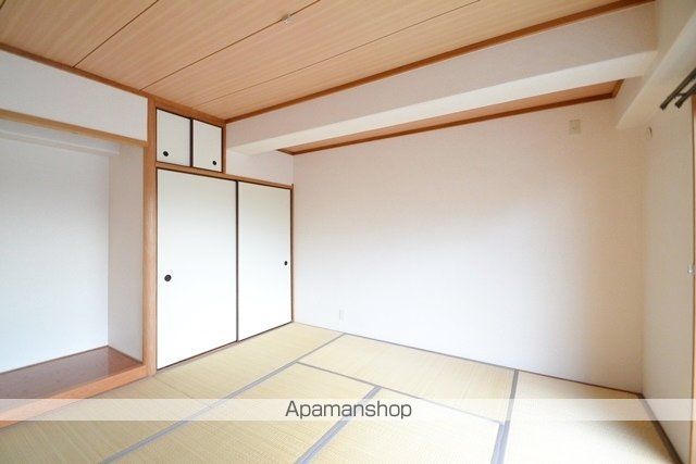 フラット新屋敷の内装写真