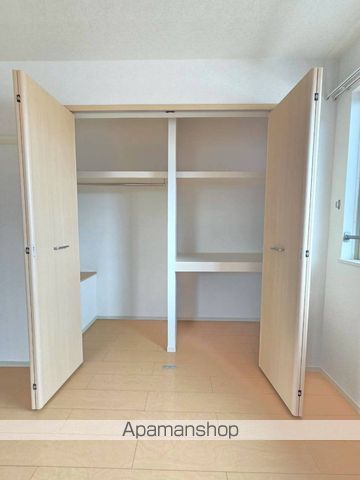 クレストールKの内装写真