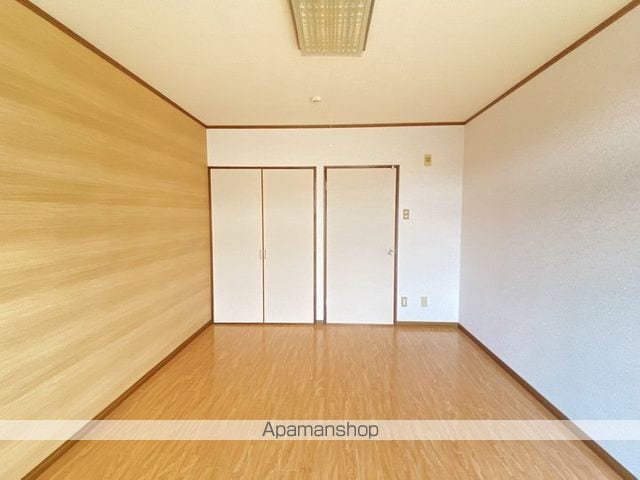 パークハイツ島内の内装写真