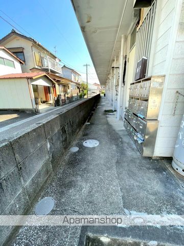 初鷹コーポの玄関写真