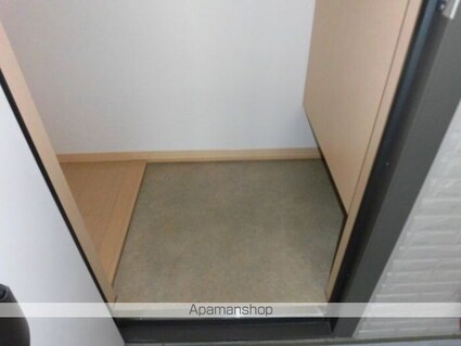 レジデンスＦＵＪＩＹＡＭＡ　ＡＢ[1LDK/45.42m2]の玄関