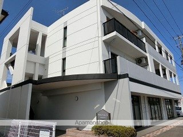 apartment 岩手県滝沢市大釜土井尻119-2
大釜土井尻の賃貸情報を見る
物件地図