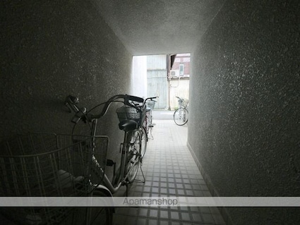 Ｋｏｍｏｄｏｋａｓａ　Ｍｉｗａ[1R/20.52m2]の駐車場