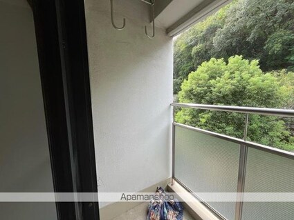 香川県高松市亀岡町[1R/13.25m2]のバルコニー