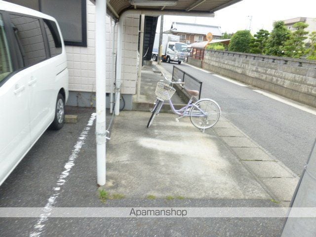 ハイツサントピアの玄関写真